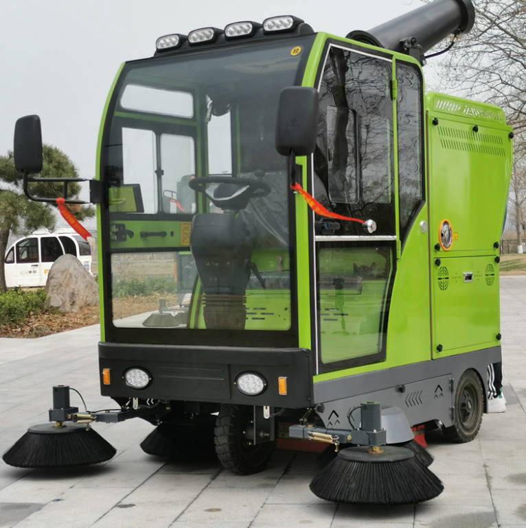 驻马店道路清洁广泛应用电动环卫清扫车
